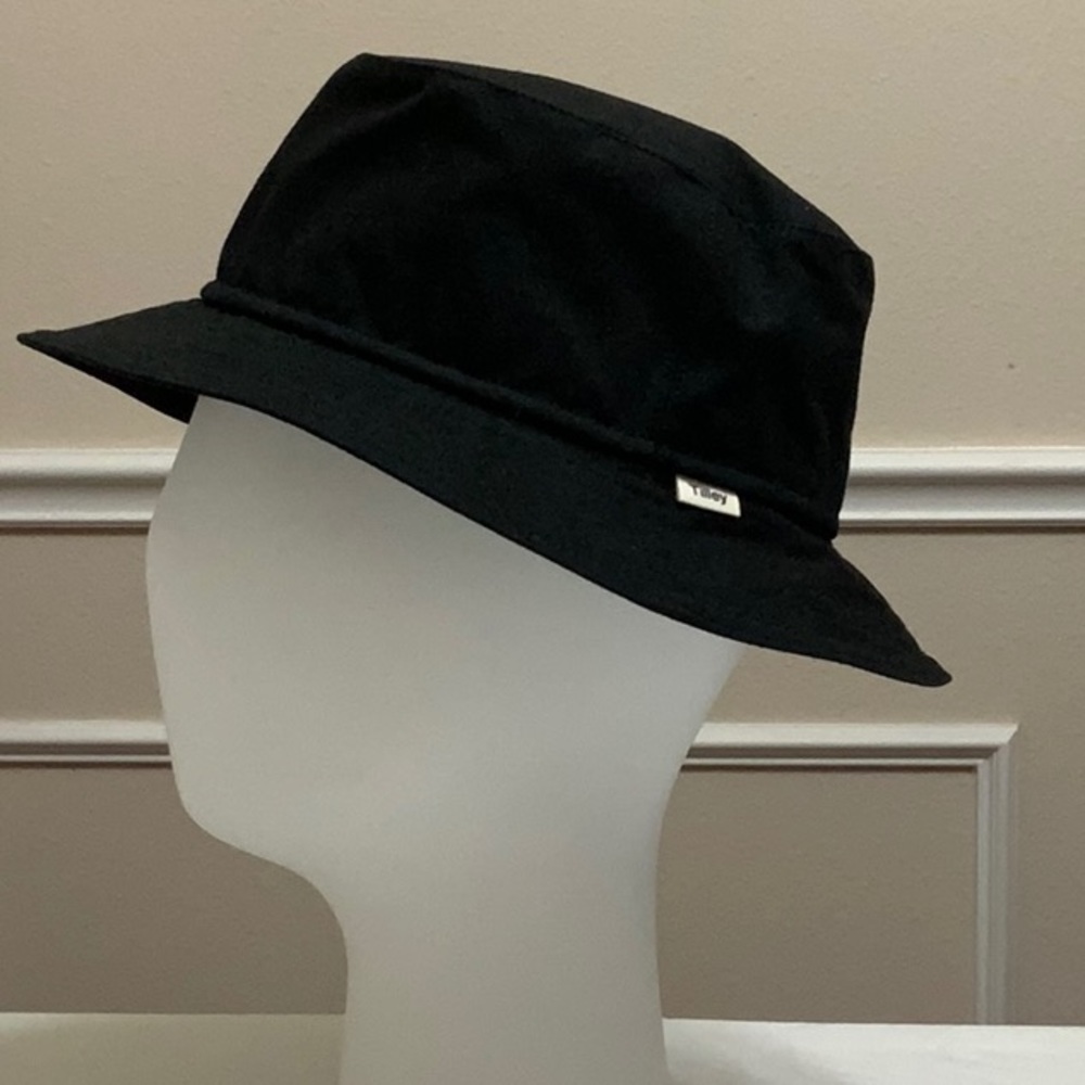 Tilley PERFECT BUCKET hat - Black